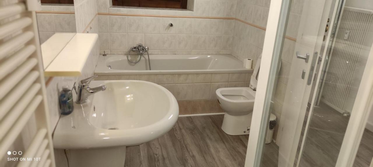 Casa Vacanza Sant O,Rsola Apartment Бергамо Екстериор снимка